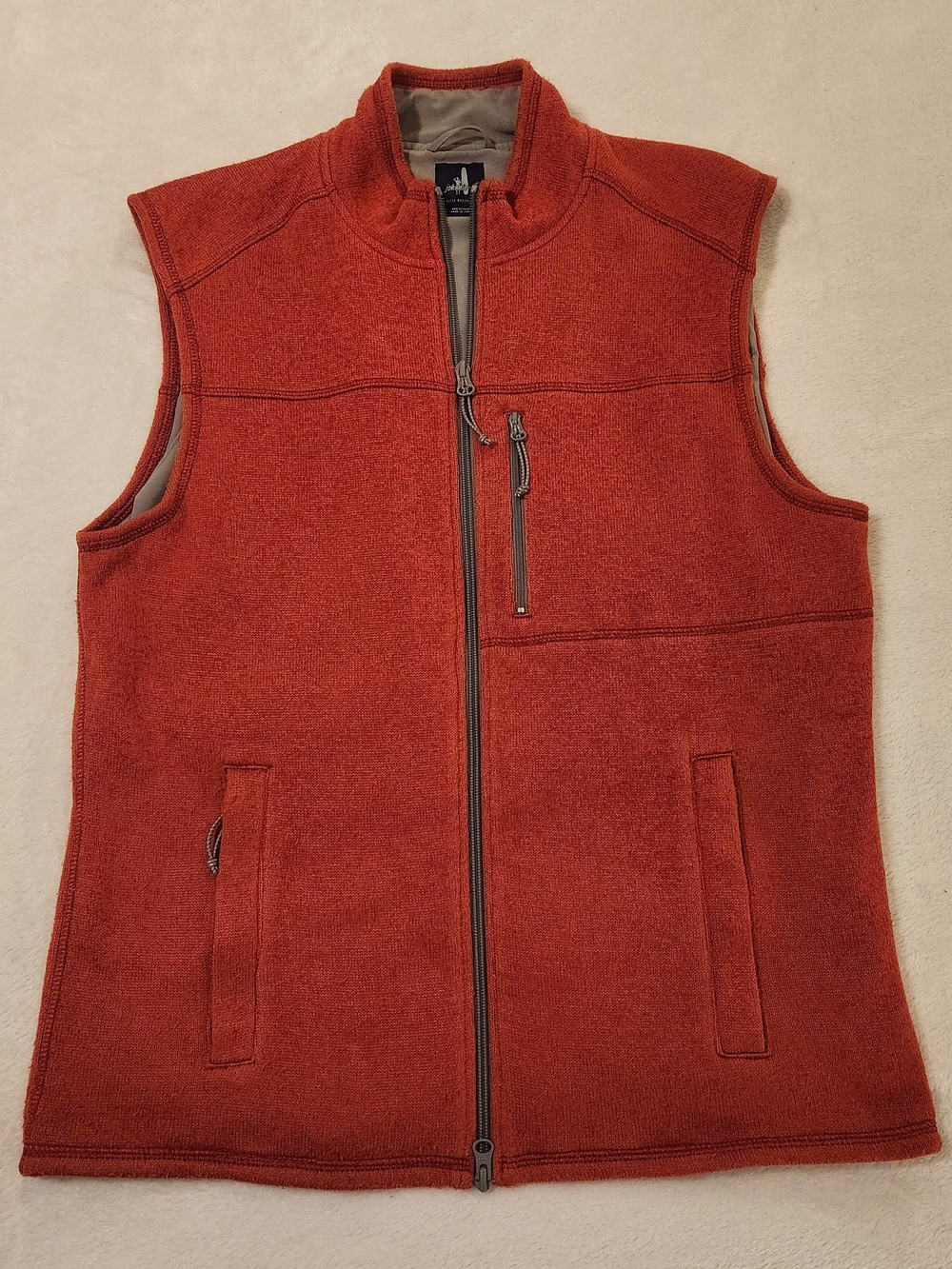 johnnie-O Red Full Zip Vest with Zip Chest Pocket Size M